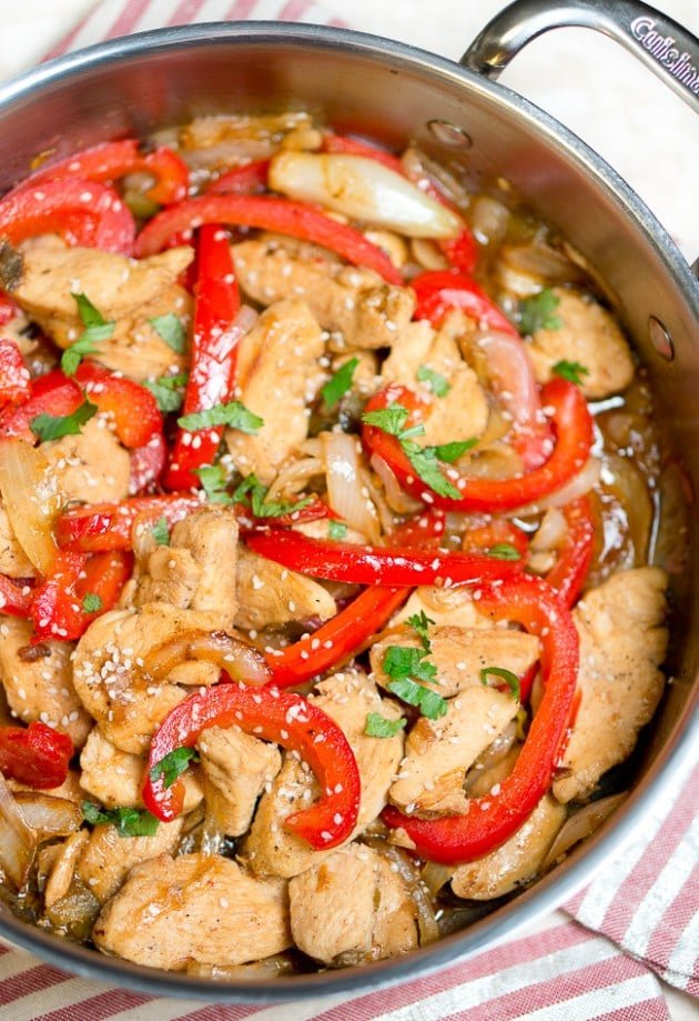 trại gà đá trạm bom trại gà đá trạm bom